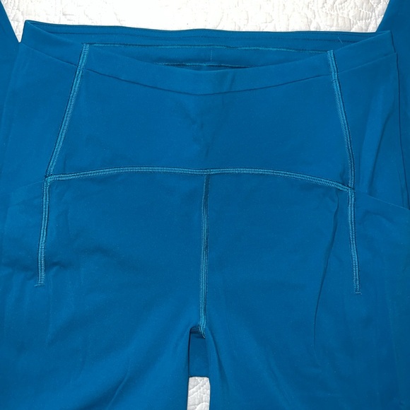 Lululemon Swift Speed High-Rise Tight 28" Size 8 EUC $128 - Picture 3 of 12